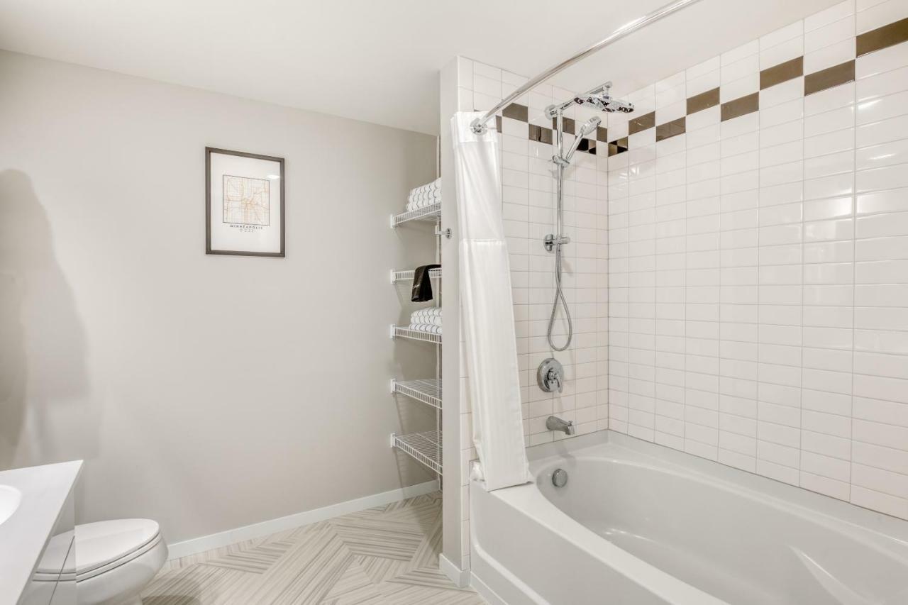 Mint House Minneapolis - Downtown West Εξωτερικό φωτογραφία